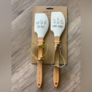 New Rae Dunn Spring Easter Bunny Cookie cutter Spatula Set